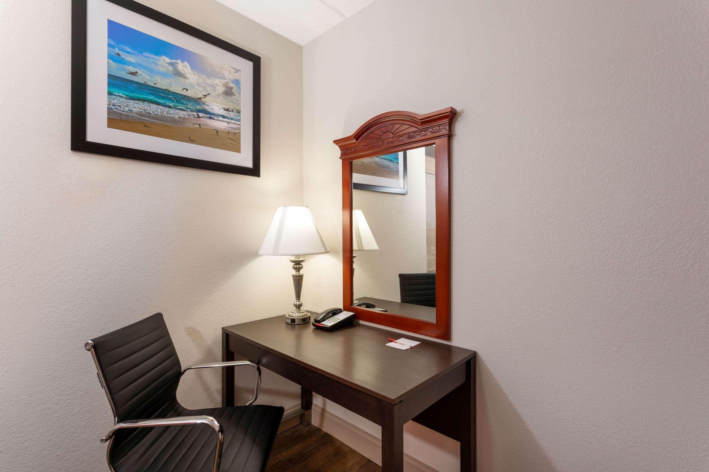 Ramada By Wyndham Panama City Exterior photo